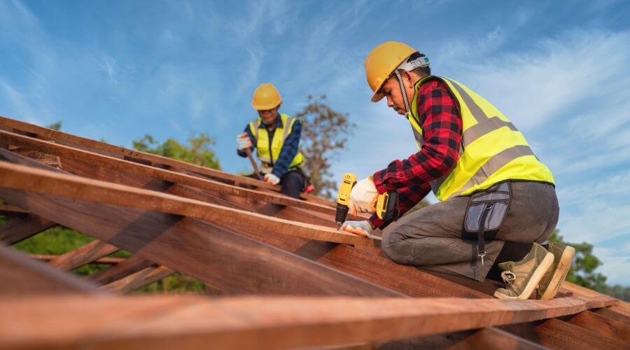 Professional Flat Roofing Installation services in Clinton, CT